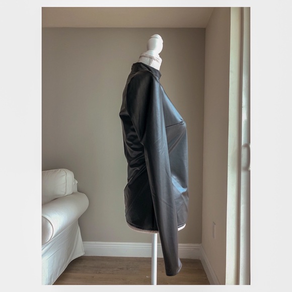 pushBUTTON Mock Neck Long Sleeve Top - Picture 2 of 4